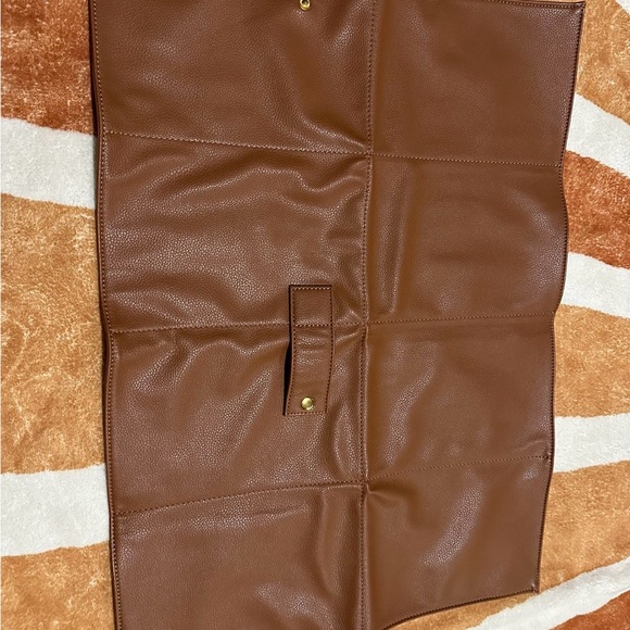 Fawn design diaper bag and accessories - Picture 3 of 5